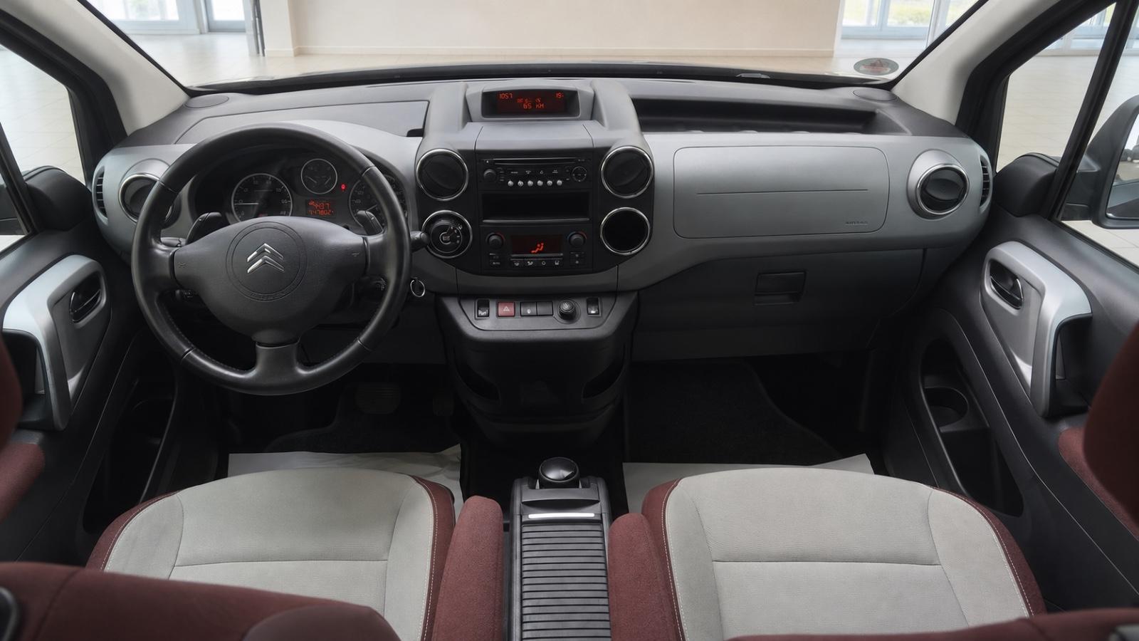 Citroën Berlingo Kombi Silver Selection*TÜVneu*Klima*AHK