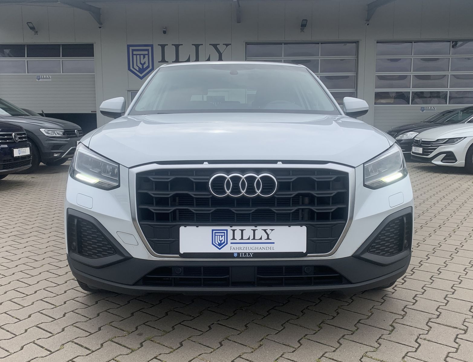Fahrzeugabbildung Audi Q2 1.5 TFSI*Cam*Navi*LED*Klima*Assistenzpaket*