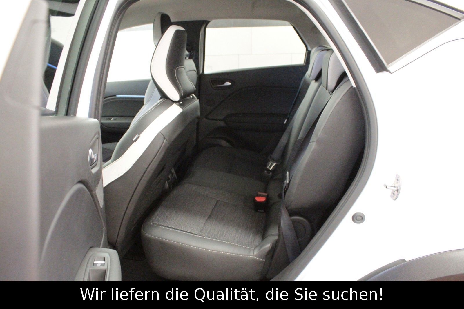 Fahrzeugabbildung Renault Captur Mild Hybrid 140 Techno*Winterpaket*