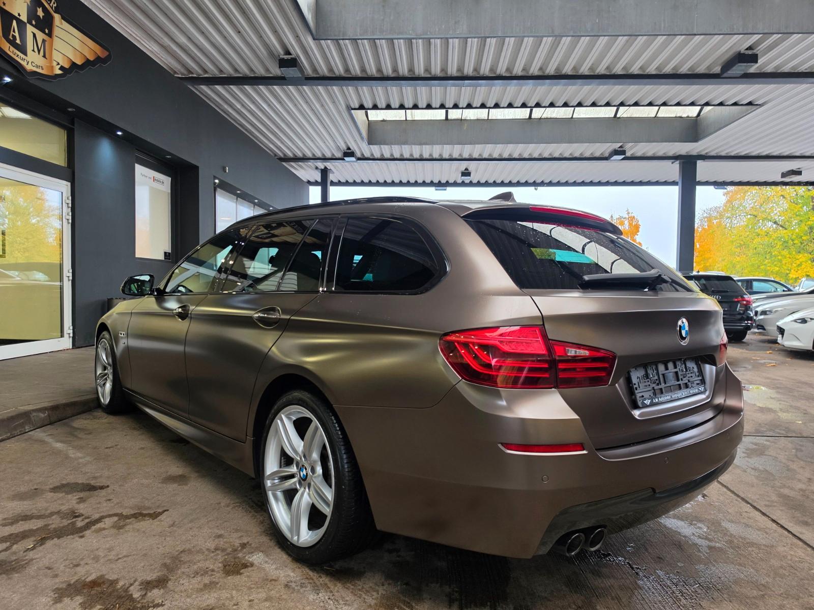 BMW 530d xDrive Touring M-Sportpaket FROZEN/Pano/AHK