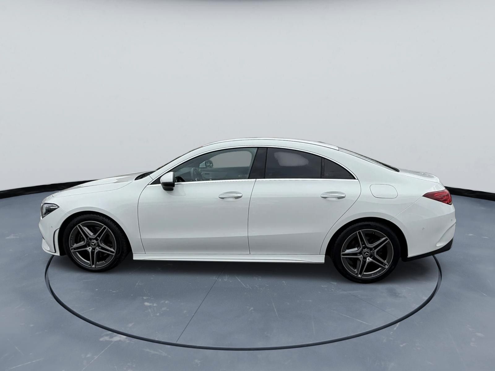 Mercedes-Benz CLA 220 AMG AMBIENTE KAMERA foto 4