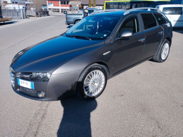 Alfa Romeo 159 1.9 JTDm Sportwagon