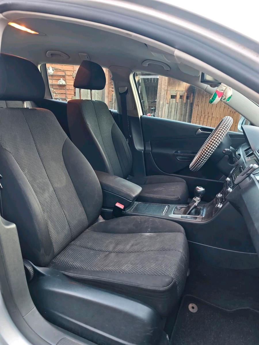 Volkswagen Passat 2010 — photo 9