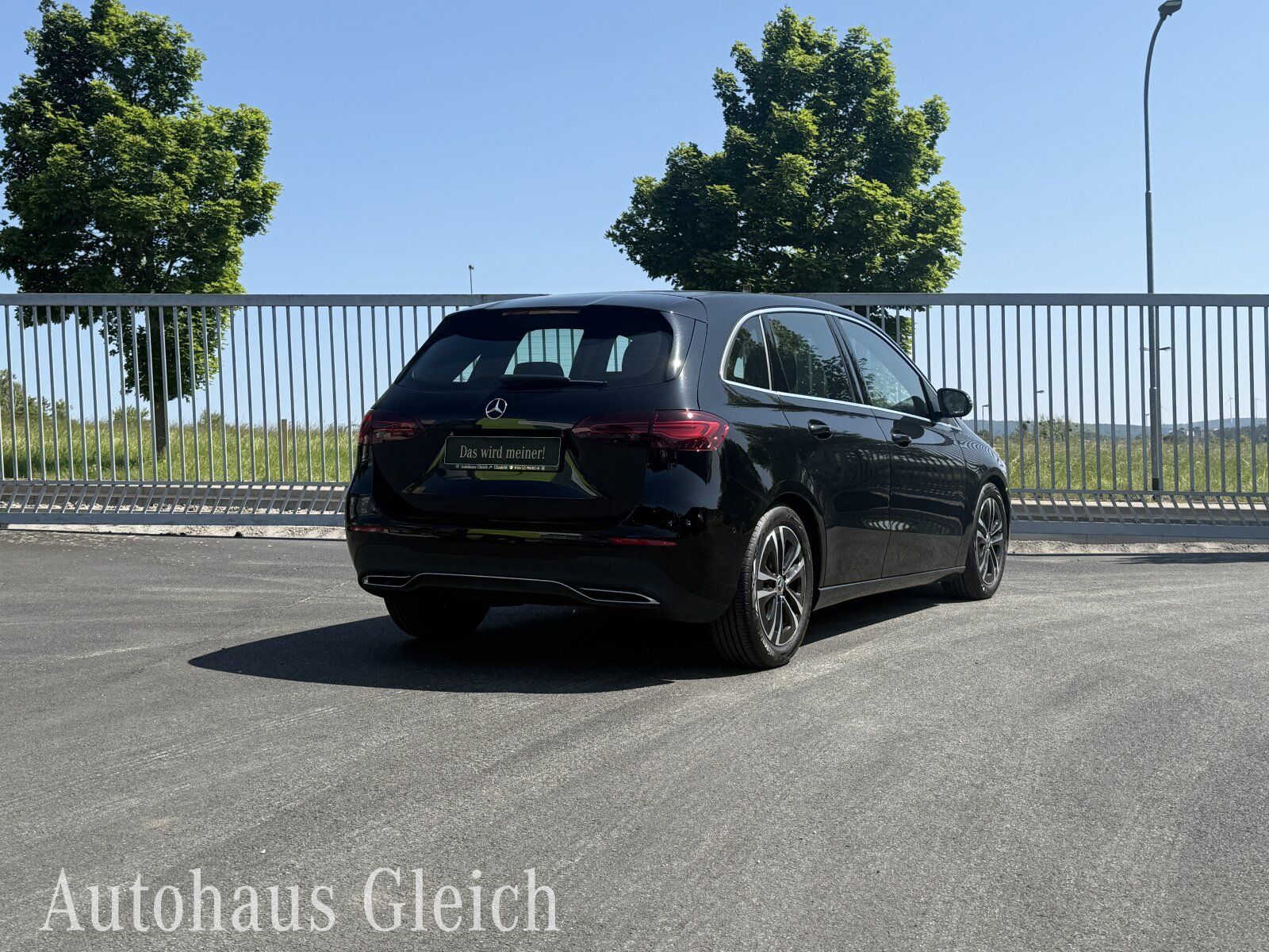 Fahrzeugabbildung Mercedes-Benz B 200 Progressive (EURO 6d) Navi/Autom./Klima/LE