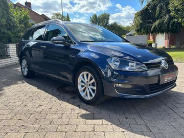 Volkswagen Golf - 8