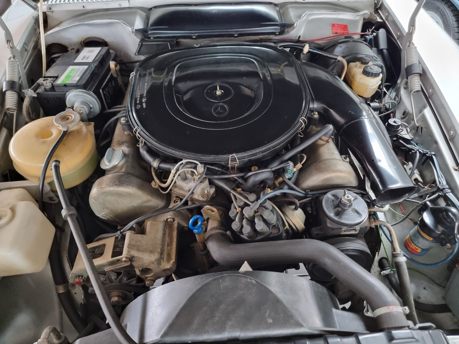 Fahrzeugabbildung Mercedes-Benz 450 SLC/1. Hand/Deutsch/Original 13.900 km!