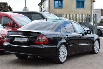 Mercedes E 320 - 5