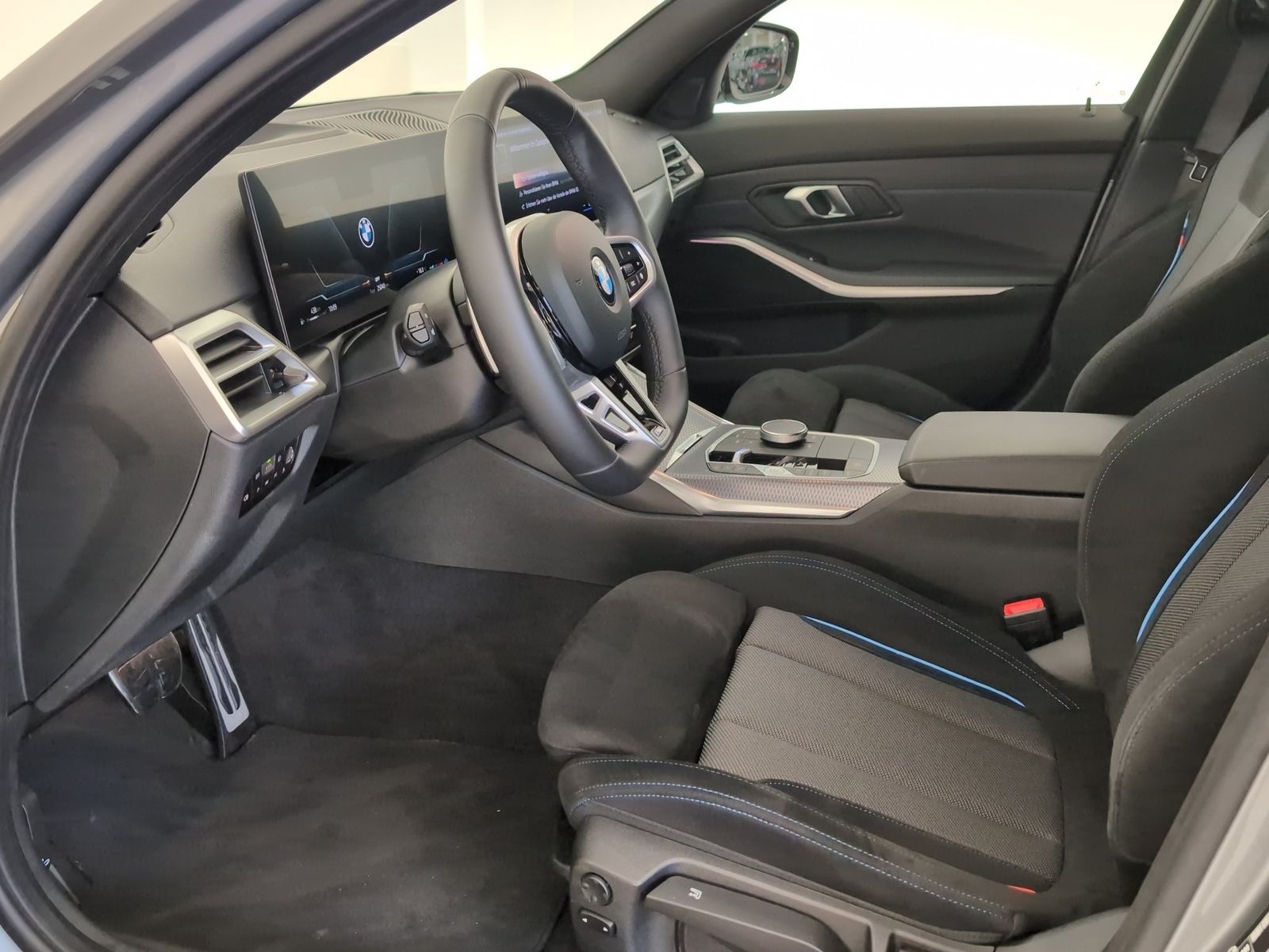 BMW 320d Touring M Sport Navi LED AHK 360° ACC SLI N foto 3