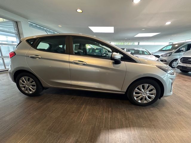 Fahrzeugabbildung Ford Fiesta Cool & Connect*NAVI*KLIMA*PDC*SHZ*1.HAND