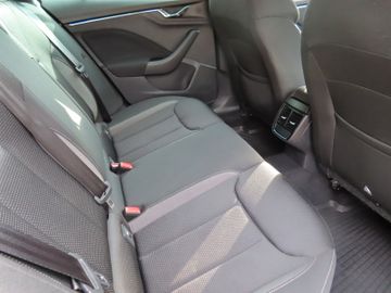 Fotografie 12 des Skoda Kamiq 1.0l TSI 81kW TOUR Navi Sitzheizung Garant