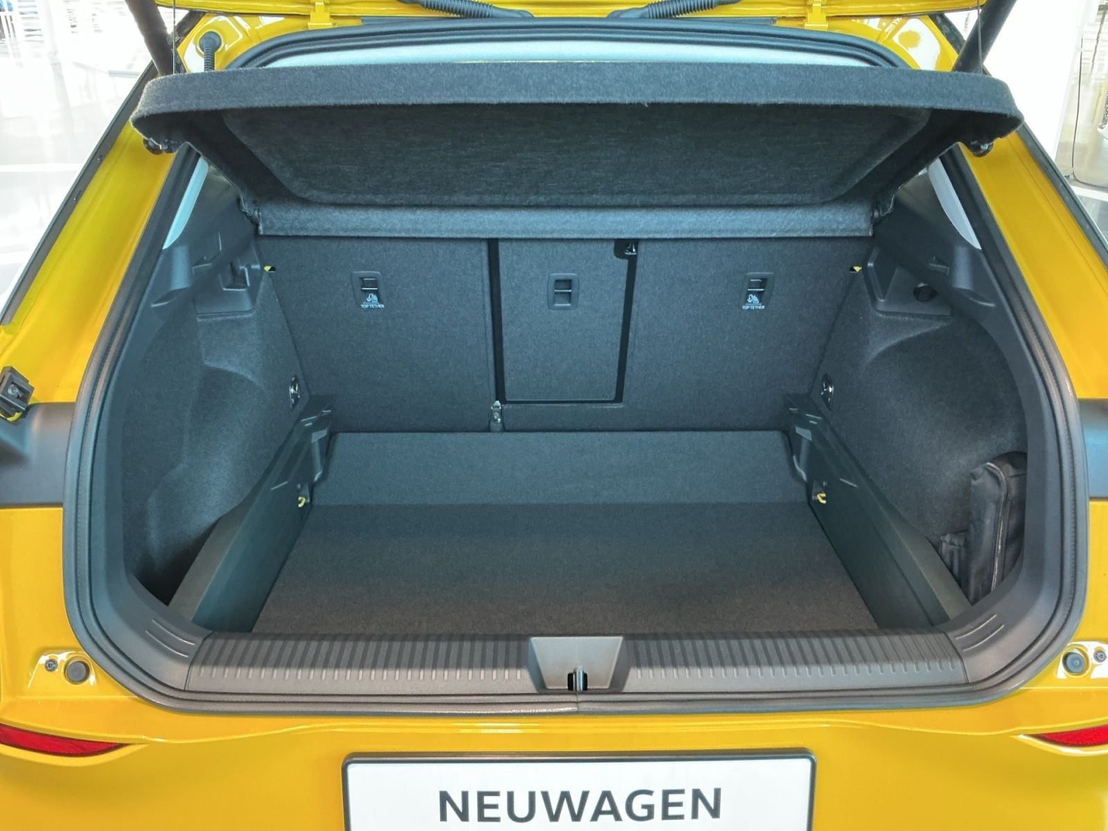 Volkswagen T-Roc - Bild 13