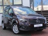 Mercedes-Benz T-Klasse 180d Leder Sitzheizung Klima Kamera - Mercedes-Benz T-Klasse in Düsseldorf
