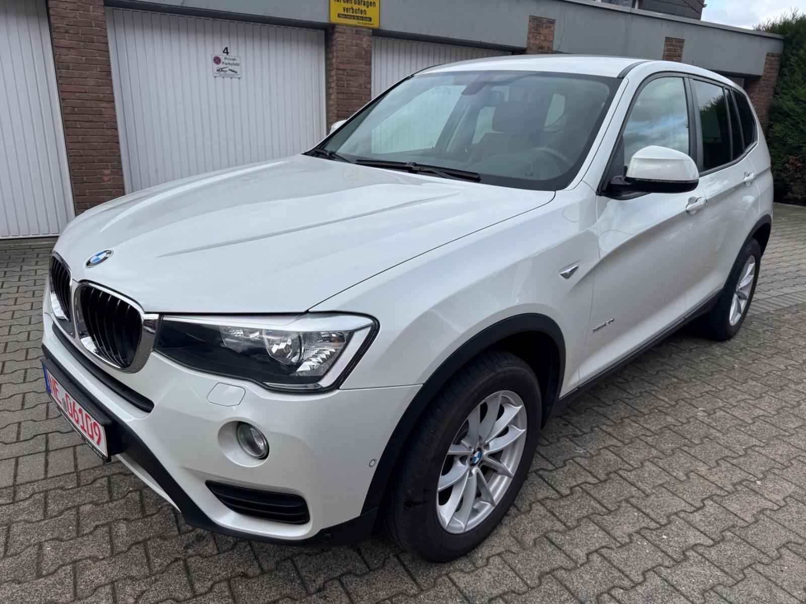 BMW X3 xDrive 20 i-Navi-PDC-Tempomat-AHK-36tkm