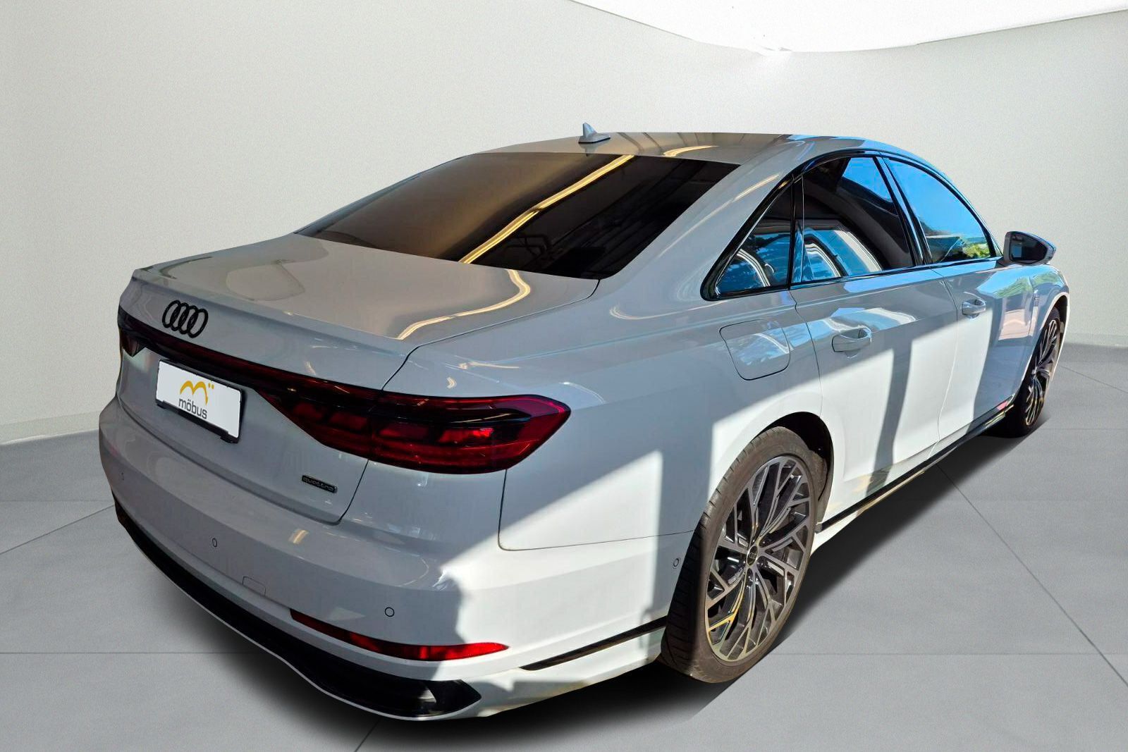 Audi A8 - Bild 3