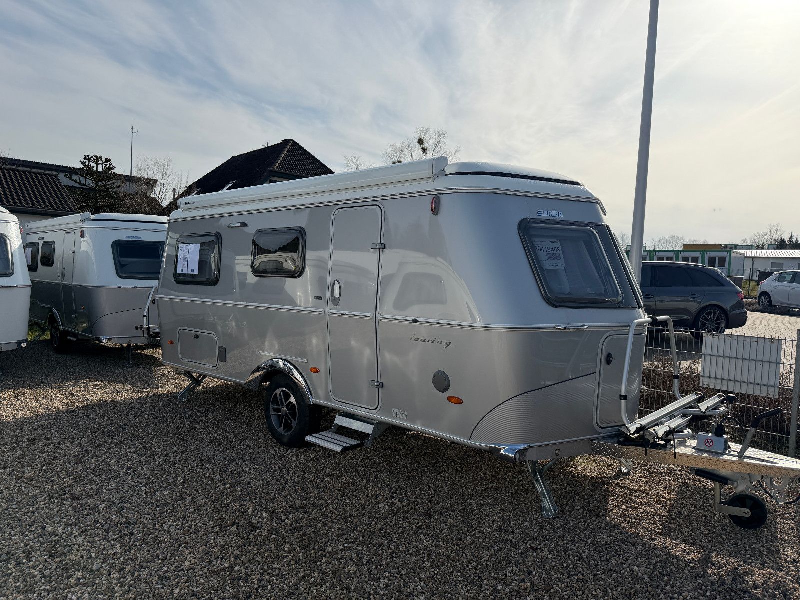 Fahrzeugabbildung HYMER / ERIBA / HYMERCAR Touring 642 - Sie sparen: 7.594€!