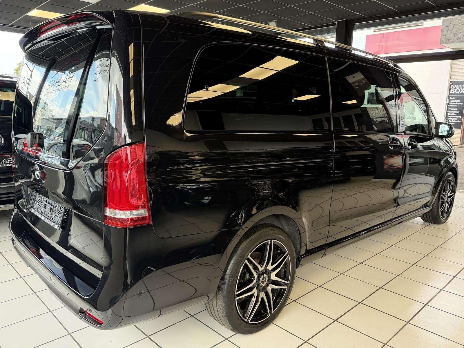 Mercedes-Benz V 300 AMG LINE EXTRALANG 8-SITZER SPUR NAVI KAME foto 5