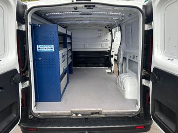 Renault Trafic - 1