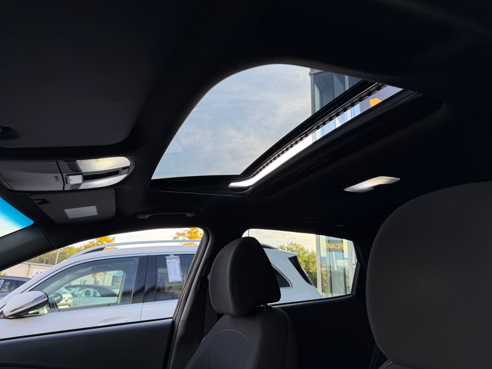 Fahrzeugabbildung Hyundai KONA N LINE 4WD AHK PANO KAM