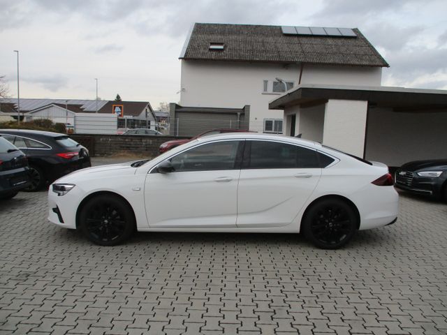 Opel Insignia 2.0 D NAVI LEDER KAMERA HEAD TOTW SPURH