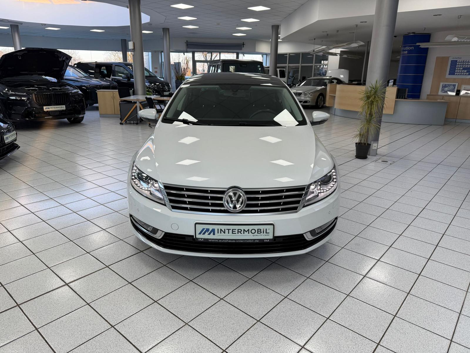 Volkswagen Passat CC 2.0 TDI*Bi-Xenon*PANO*ACC*DCC*AHK*STHZ