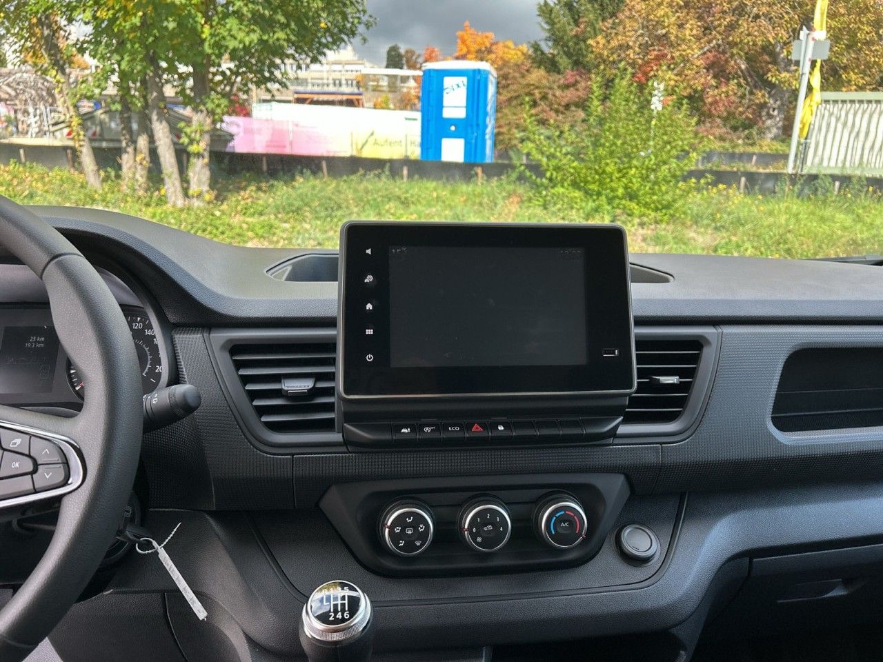 Renault Trafic - Bild 14