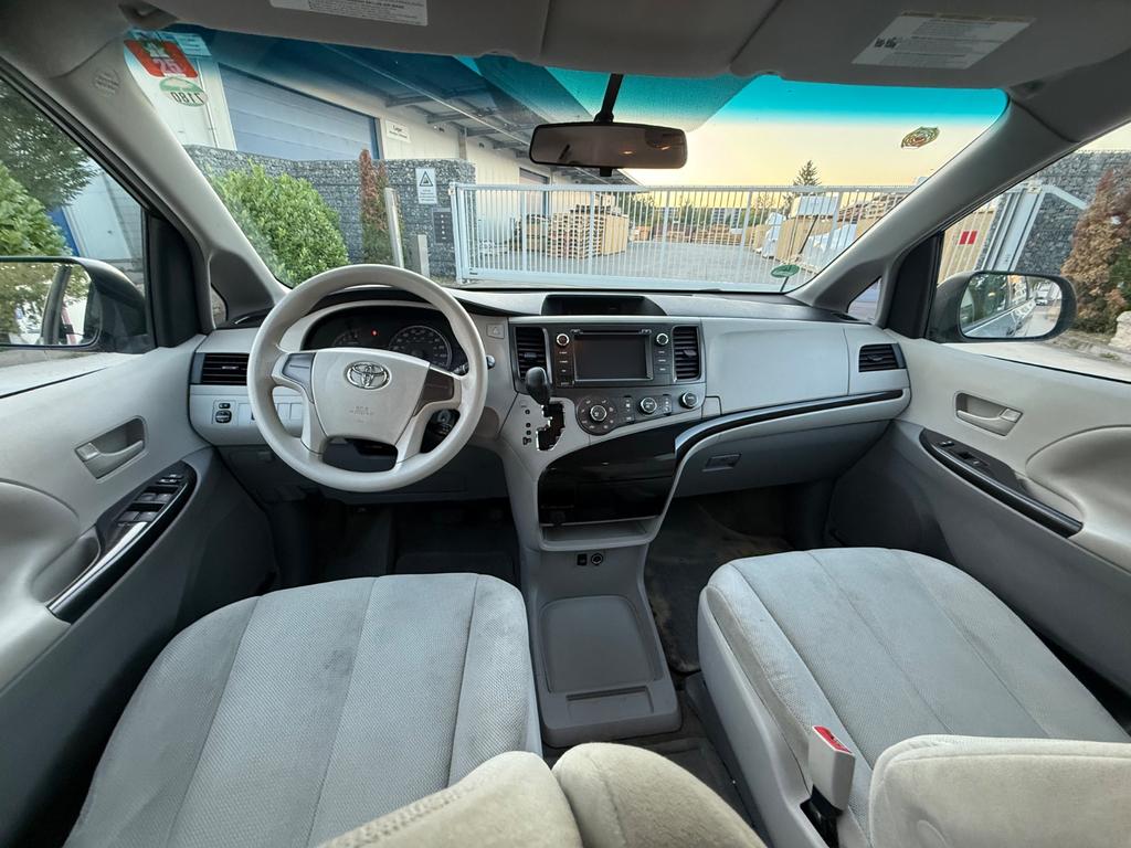 Toyota Sienna