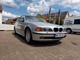 BMW 528i Touring E39 | Nur 74.250 km, Sammlerzustand - BMW E39 mit Benzin-Antrieb