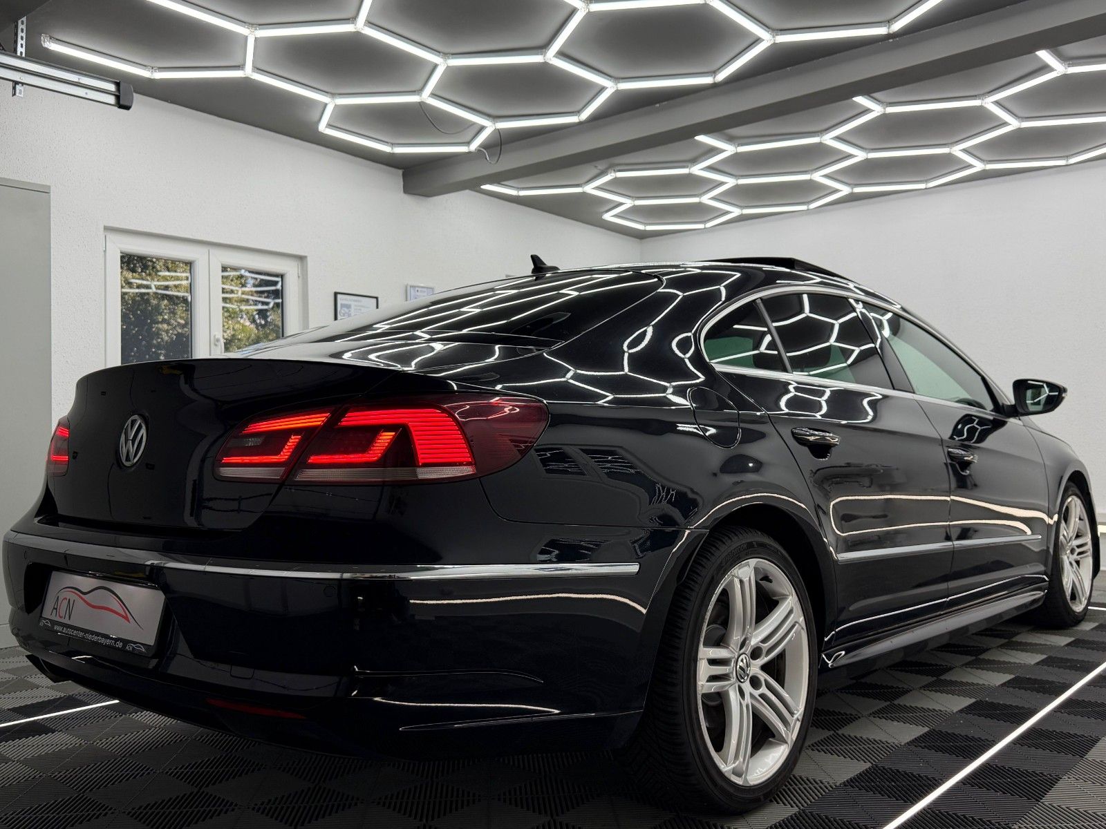 Fahrzeugabbildung Volkswagen CC R-LINE/SHZ/KLIMAUT./XENON/PANORAMADACH