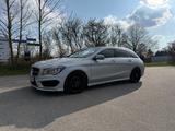 Mercedes-Benz CLA 250 Shooting Brake CLA 250 DCT 4MATIC AM... - silberne Mercedes-Benz CLA 250 Shooting Brake