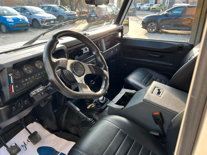 LAND ROVER DEFENDER 90 2.5 TDI 113CH