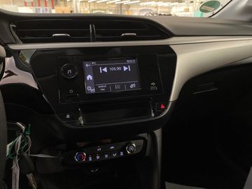 Fotografie des Opel Corsa F Edition Klima USB Tempomat Bluetooth