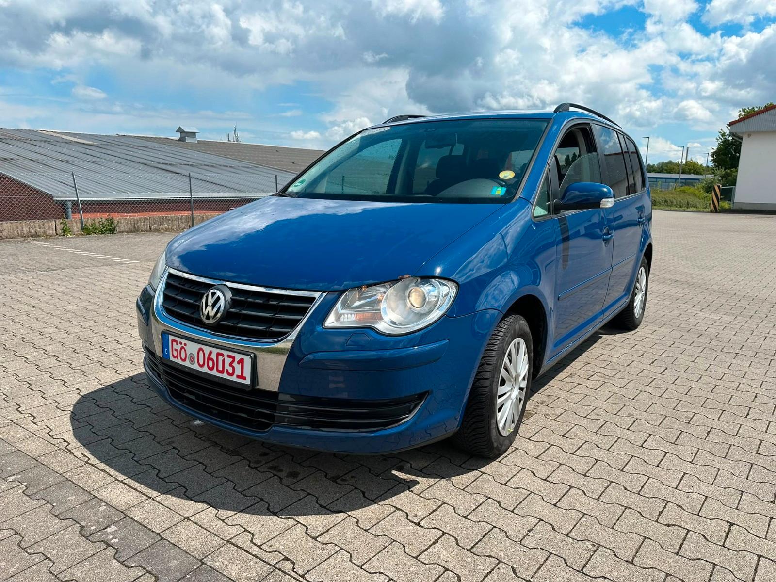 Volkswagen Touran Trendline 7-Sitzer