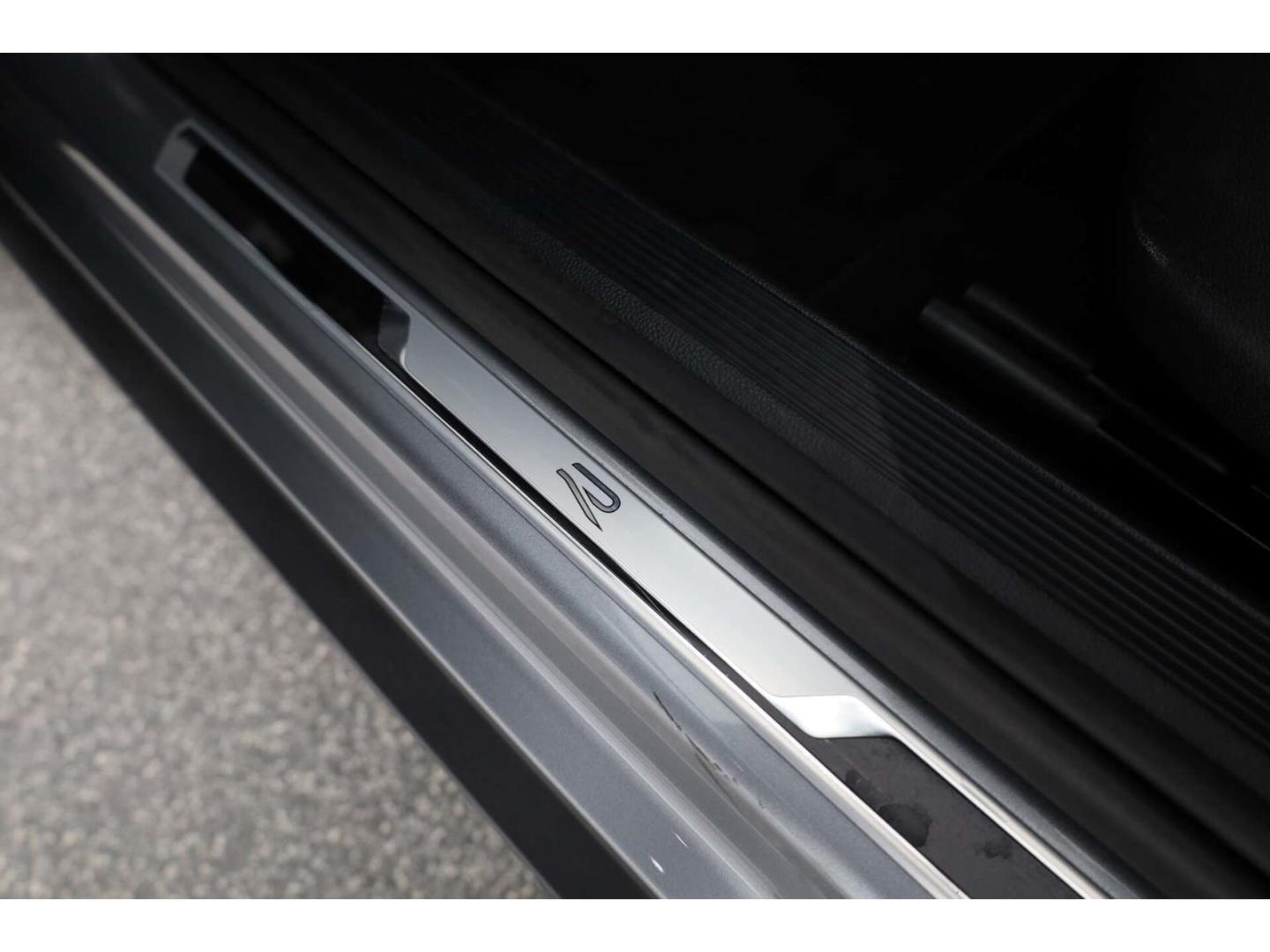 Volkswagen T-Roc 2.0 TSI 4Motion R-Line Black Style, миниатюра 24