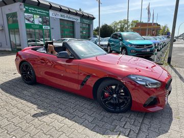 Fahrzeugabbildung BMW Z4 M40i NAVI H&K LED APPLE CAR PLAY