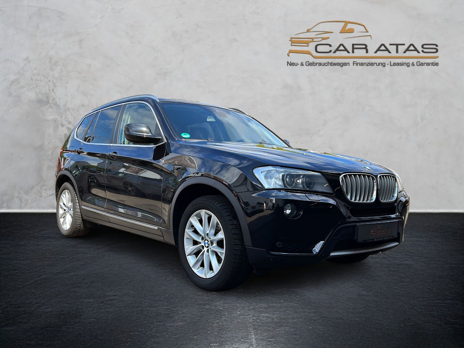 Fahrzeugabbildung BMW X3 xDrive 28 i MOTORSCHADEN NAVI PANO HEAD UP