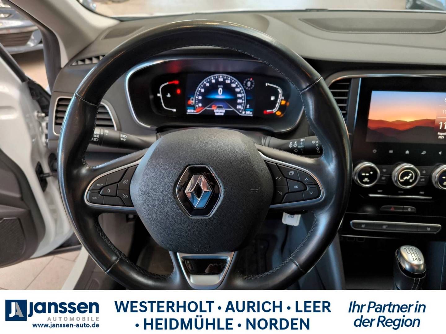 Fahrzeugabbildung Renault MEGANE  ZEN TCe 115 GPF