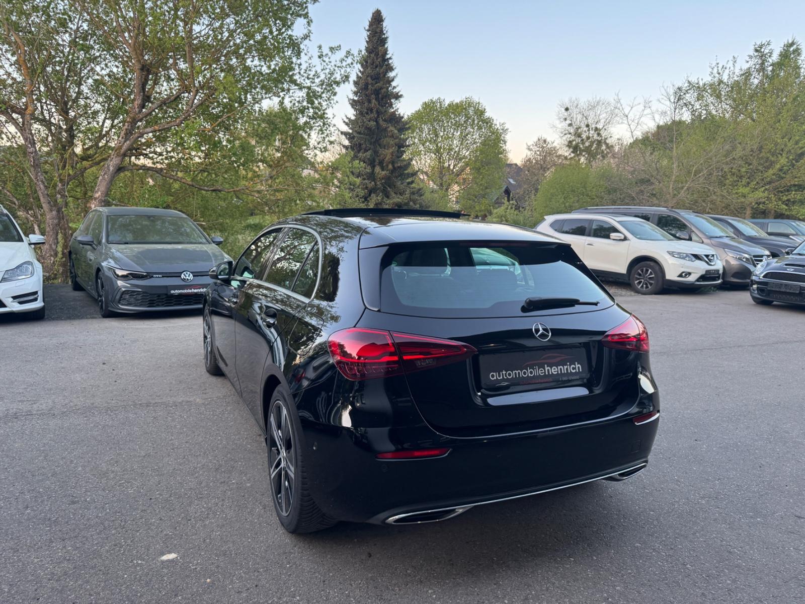 Mercedes-Benz A 180 d Automatik, Pano