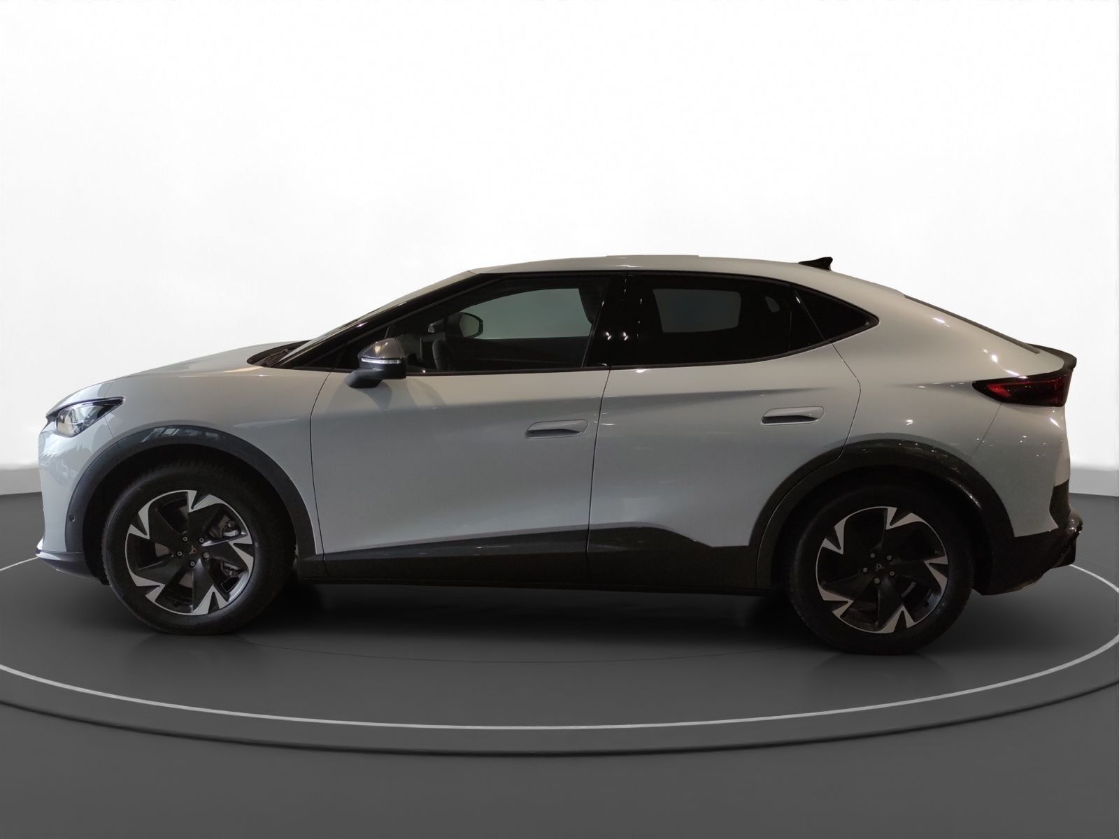 Cupra Tavascan - Bild 7