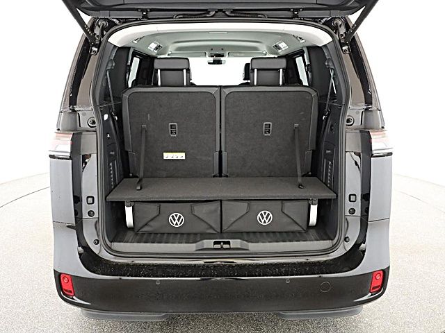 ID. Buzz Pro Langer Radstand 6Sitze TravellAssis