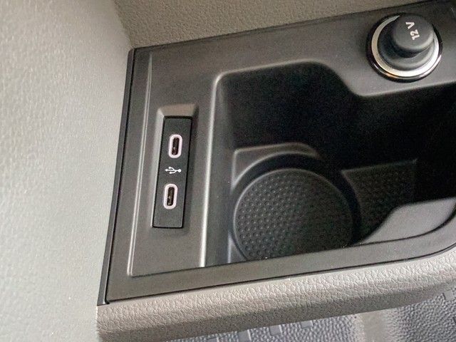 Fahrzeugabbildung Volkswagen T6 Kombi T6.1 TDI 9-Sitzer KLIMA PDC DAB