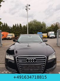 Audi A8 - 7