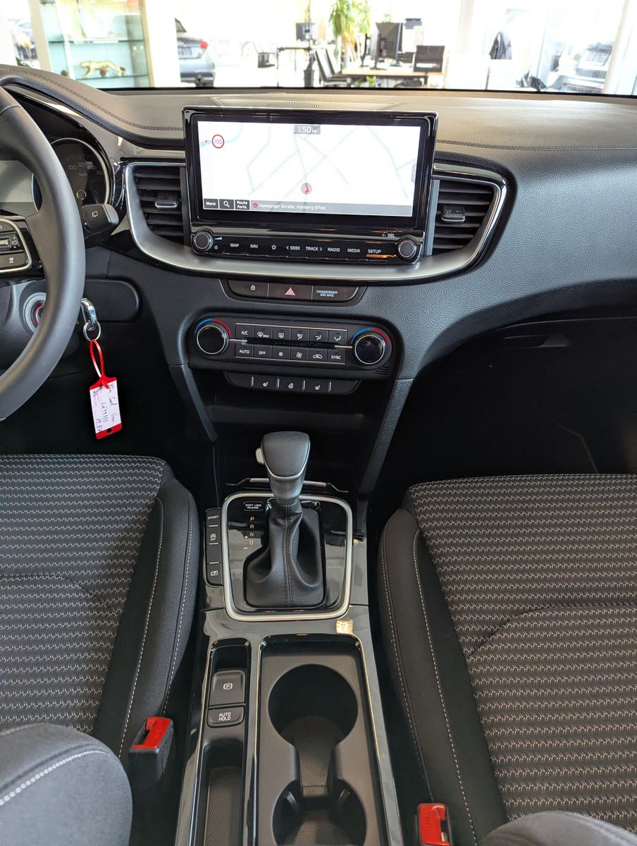 Fahrzeugabbildung Kia cee'd Sportswagon 1.5 DCT Spirit LED JBL Cam 7J