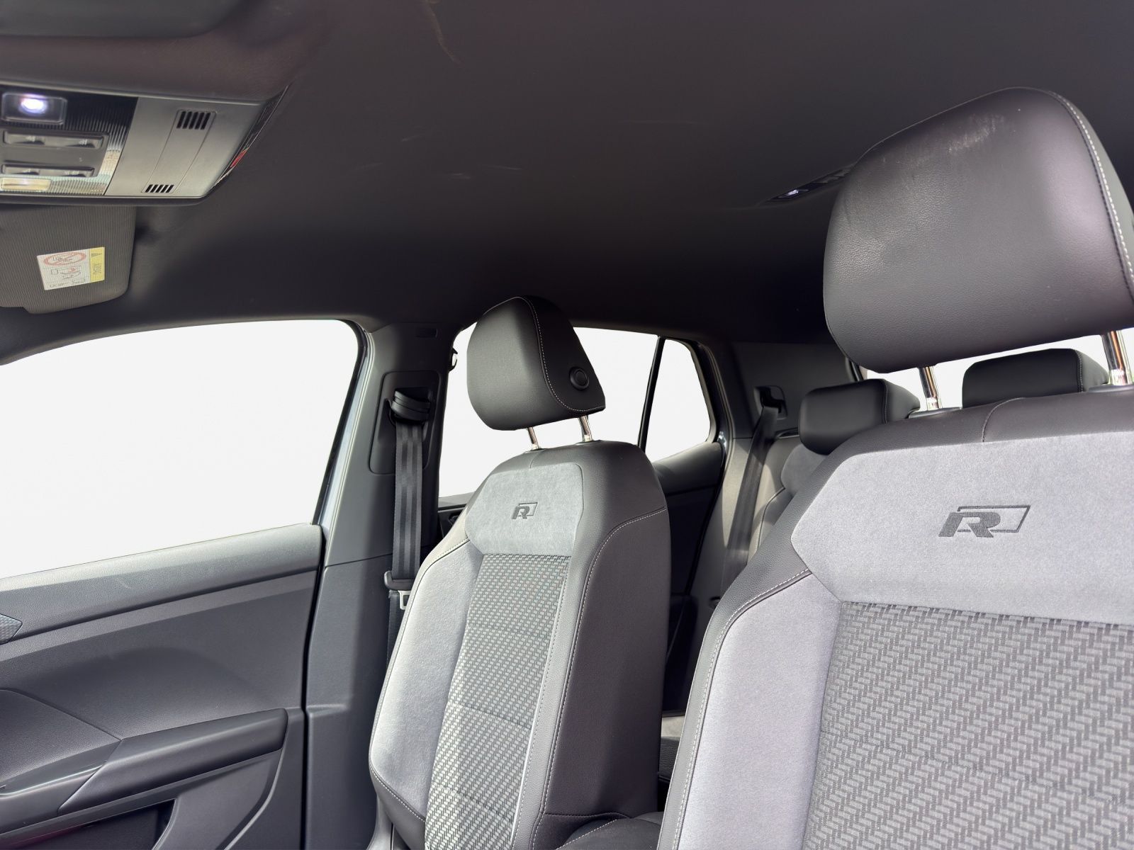 Volkswagen T-Cross - Bild 13