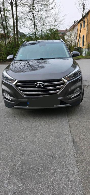 Image of Hyundai TUCSON