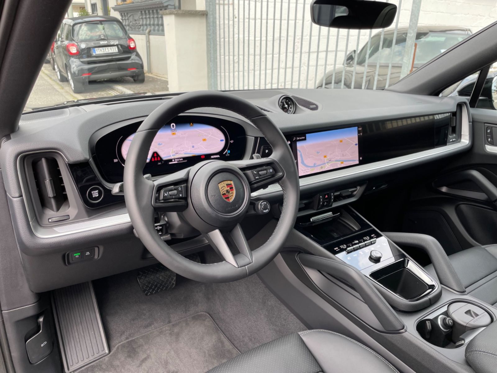 Fahrzeugabbildung Porsche Cayenne V6 Coupé |ACC|HUD|22"|3.Disp|Bose|PASM|