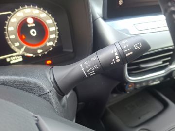 Nissan Juke N-Connecta 1.6 Hybrid °LED°Navi°BF°SHZ°RFK°