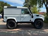Land Rover Defender 90 TD4 2,2 HT - Land Rover Defender Unfallwagen