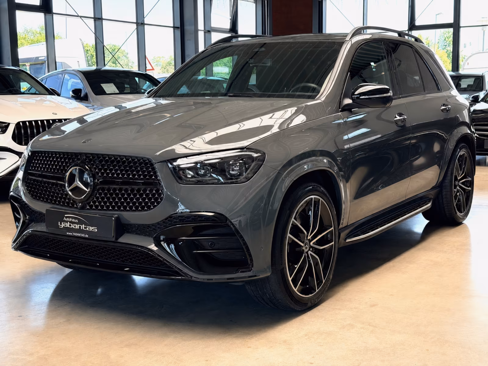 Mercedes-Benz GLE 450 d 4M AMG Night DISTRONIC AIRMATIC Pano 3