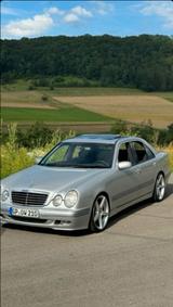 Mercedes-Benz W210 E200 Cdi - Mercedes-Benz E 200: W210