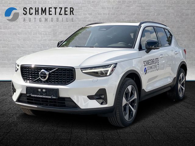 Volvo XC40+B4+Benzin+Plus+Dark+360°Kamera+Panoramadach